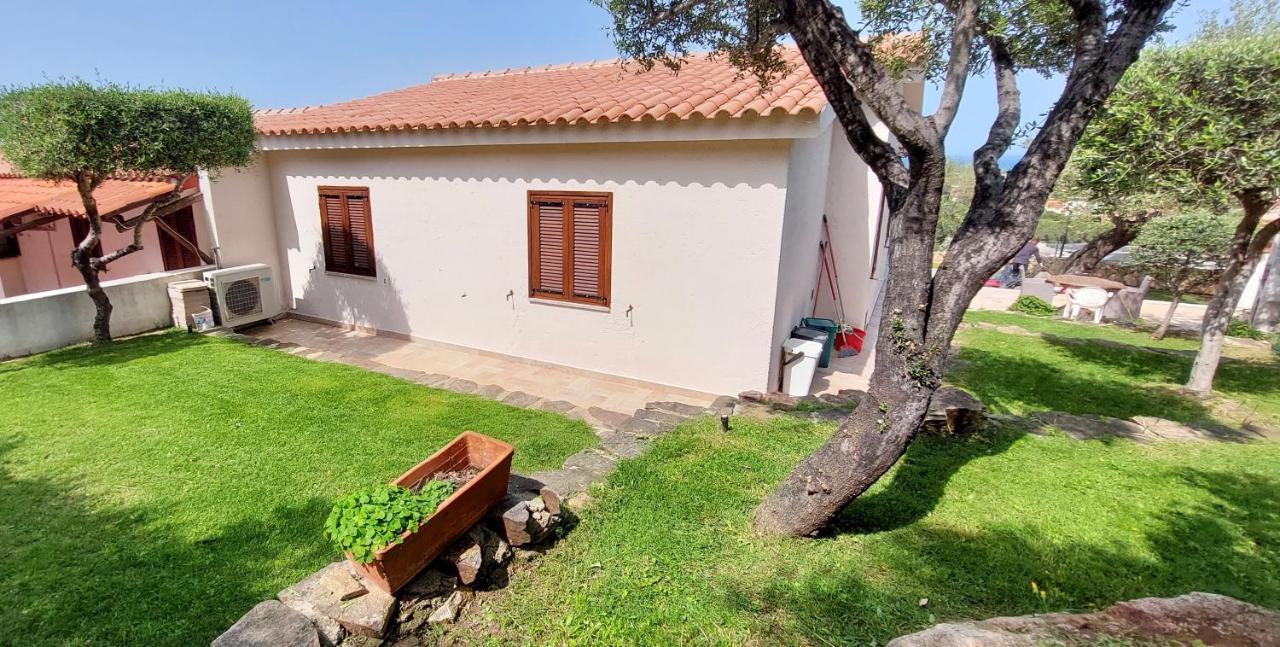 Iss Travel, Sea View Apartment Il Corbezzolo - Ground Floor With Air-Condition San Teodoro  Exterior foto